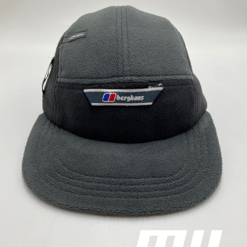 Upcycled custom 5panel cap Berghaus